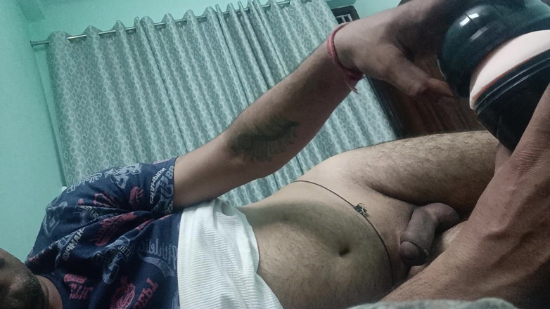 Rajasthani-old-lover: Lelaki desi India menikmati seks dengan bapa tiri dan pegawai...