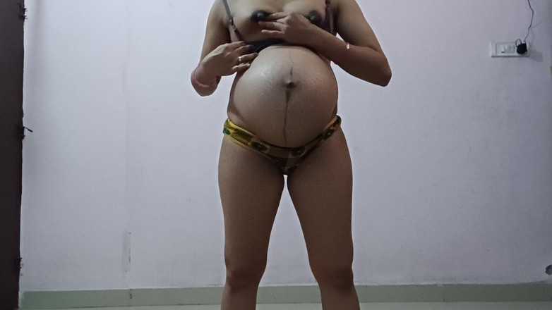 Suhani: भारतीय टीचर की जोरदार चूत में वीर्य