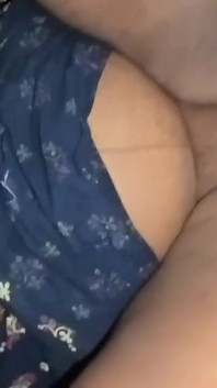 Un couple tamoul baise quotidiennement la nuit