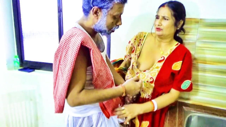 Anjalisingh_sexy: El suegro del pueblo viejo se folló a su nuera,...