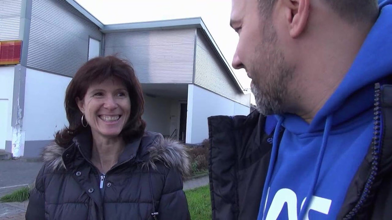 Deutschland porn: Skutečné německé ženy v domácnosti Nasty Tales - Scéna # 02