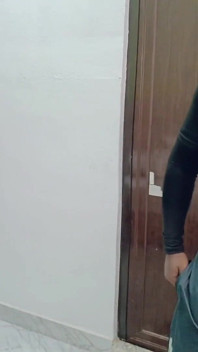 Cu două zile înainte de nuntă, Afreen și-a întâlnit soțul care ar fi fost într-un hotel.