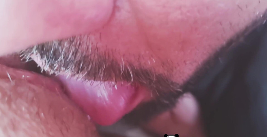 Radio Porno Panda: Soms word ik vies. Ja, maar dat wist je al.