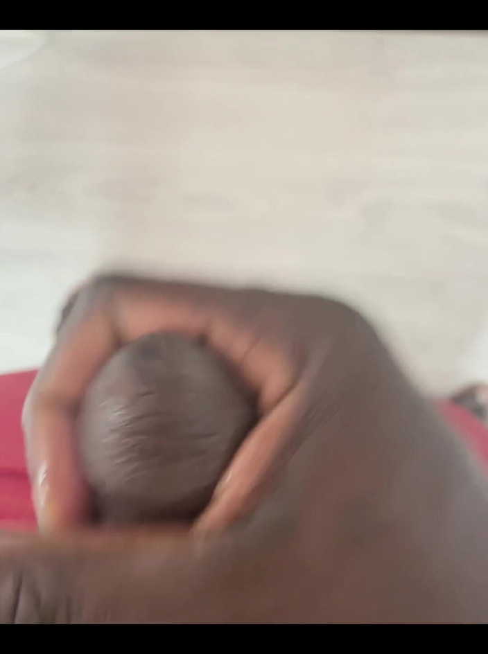 Afro Black XXX: För dem som gillar att se en mjuk kuk gjorde...