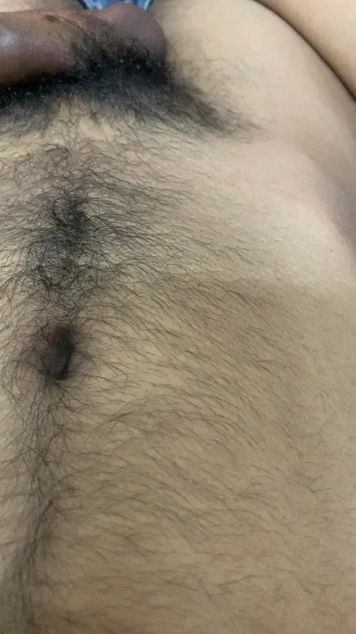 Riya mickey: Ayurveda nemocnice se setkává s emocionální a smyslnou nocí vdaného...