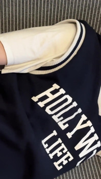 Il twink evgeny ha sedotto il suo migliore amico e lo ha scopato in un dolce buco del culo