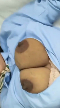 第350季。女大学生amisha和男友做爱