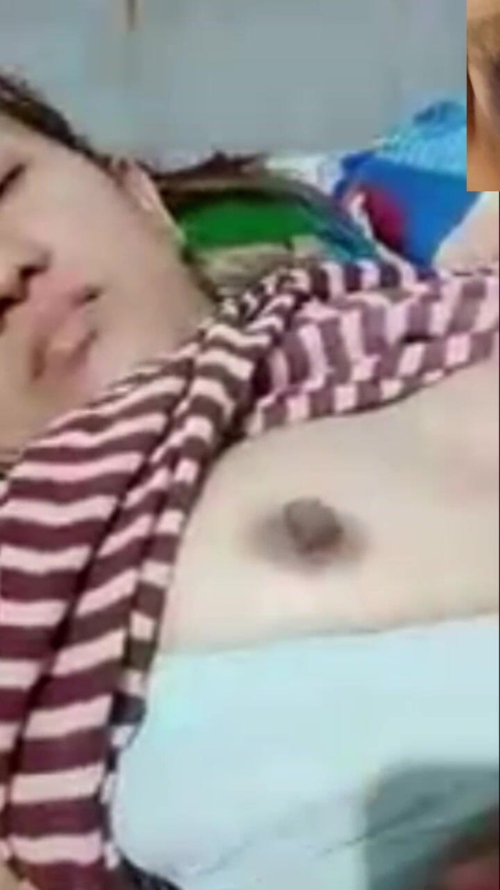 King bokep hots: Stepaunt Sanjay melancap hingga merintih