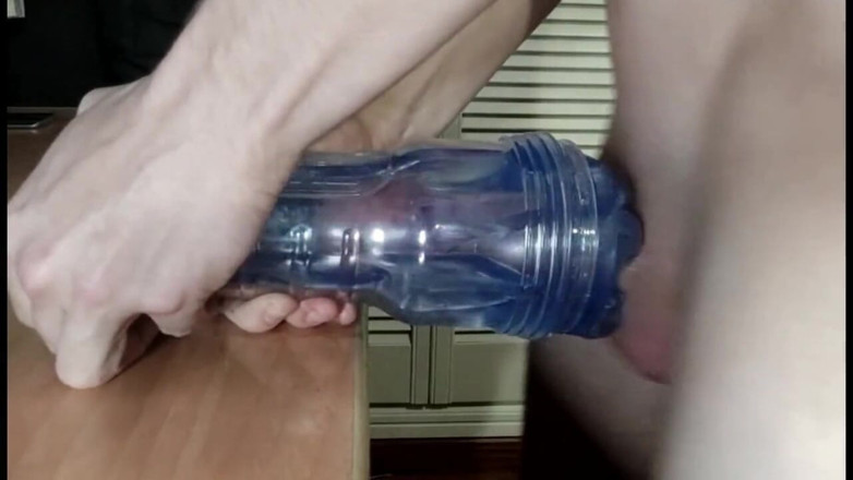 qaz11: Handjob on camera - 529