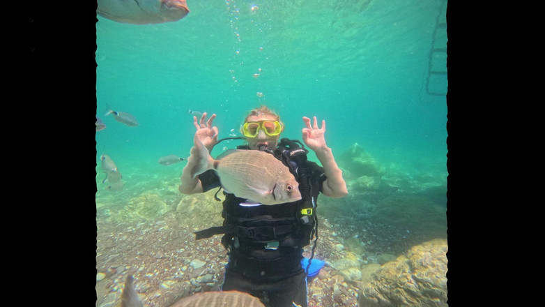 JessieHH: 图尔吉耶的潜水！自由