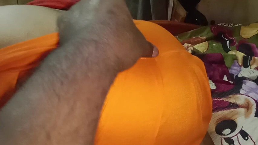 My Neighbor's Stepmother Called Me and Asked Me to Lick Her Pussy. I Licked It Too. It Was so Delicious. (Tamil Anti Uma)
