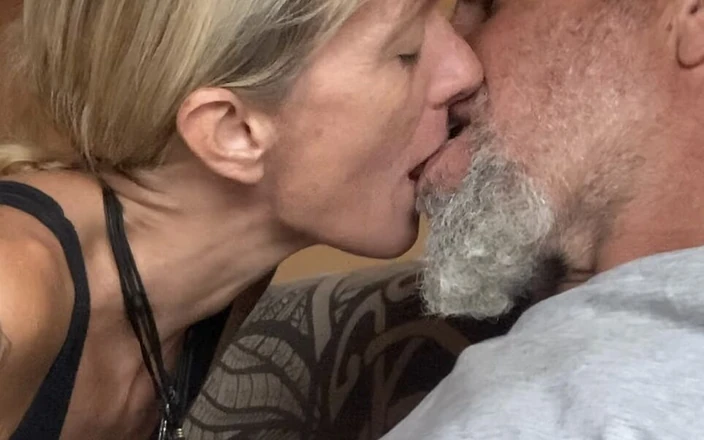 Cristina Sauvage: Accidental Blowjob in the Morning - Deep Throat, I Cum in...