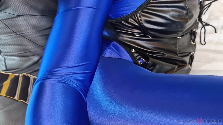 Nylon Xtreme: POV Monika Juicy Blue Zentai Workout Fitness