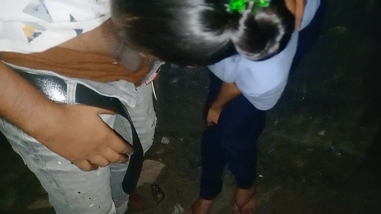 NikiRathod: Ditalino, Baciare Dietro Il Camion Con Divya - Pompino Serie