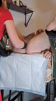 Deep Fucked with the Latex Glove