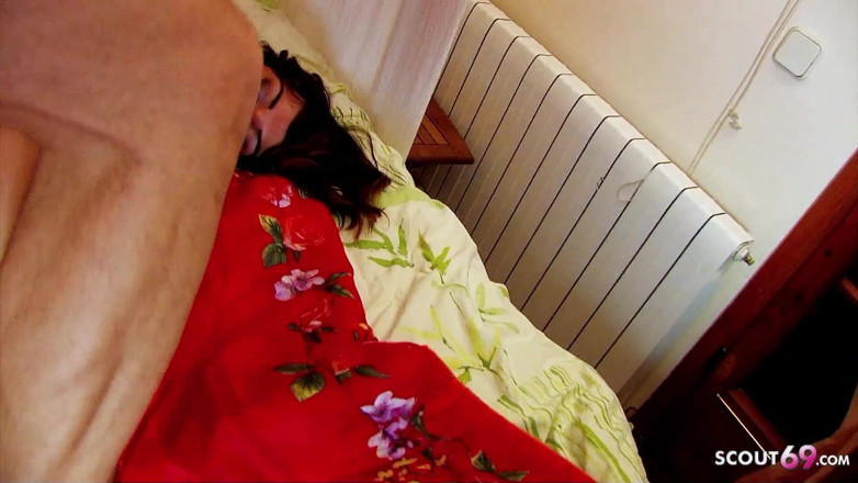 Full porn collection: Stepdad with big cock fucks skinny teen Lou with hairy...