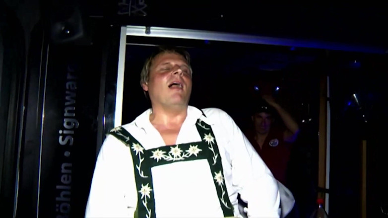 Deutschland porn: Cuộc phiêu lưu điên cuồng của người Đức - (phim đầy đủ)