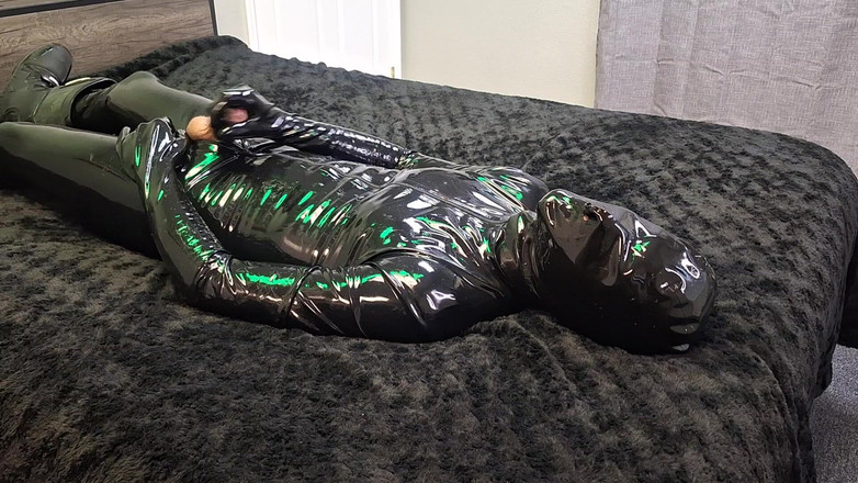 GearFX: Gumová drone Fleshlight Hra