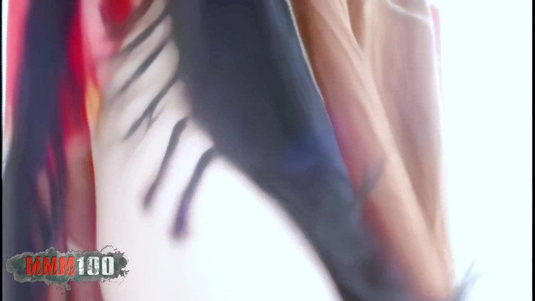 MMM100: Alicya: Nadržená teenagerka Alicya tančí a svléká se na terase