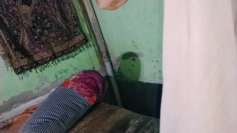 NituRandi94: Awek desi muda India panas berkongkek keras gaya desi