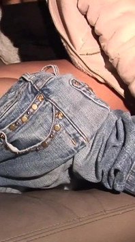 A Day in the Life of a Hot Amateur Nude Model