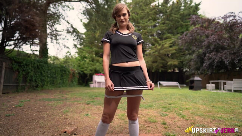 SkirtJerk: Honour may - meine kleine cheerleaderin