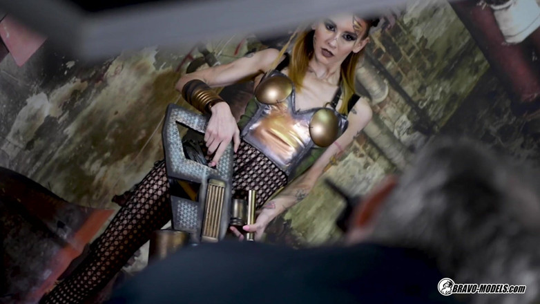 Bravo Sexy: Adelle Unicorn - cosplay vr içerik arkası