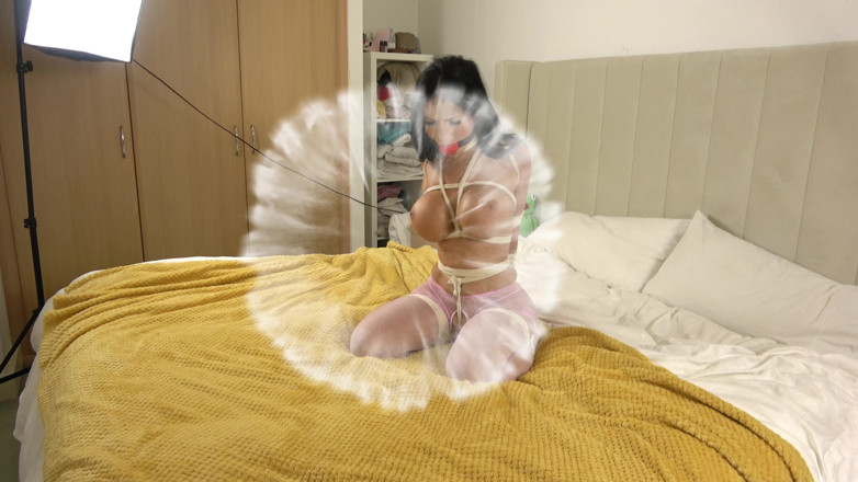 Latina Fetish: Tatti's Magic Rope Enchantment: Bound by the Inescapable Tight Frogtie,...