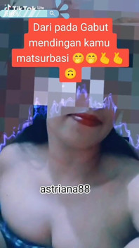 Vieni qui tesoro, voglio davvero il tuo cazzo