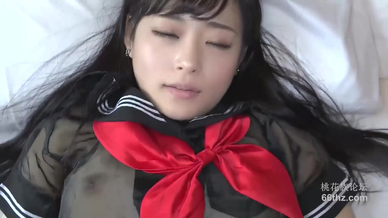 Asians in love: Pretty Asian teen uniform creampie