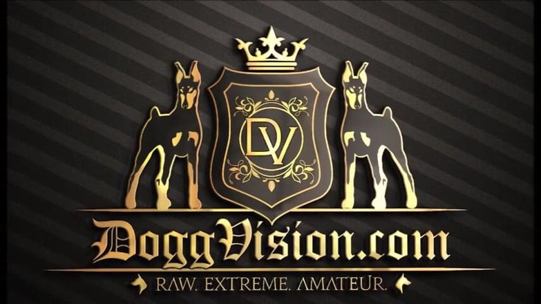 DoggVision: Muž klient nemilosrdně šuká swinger manželku