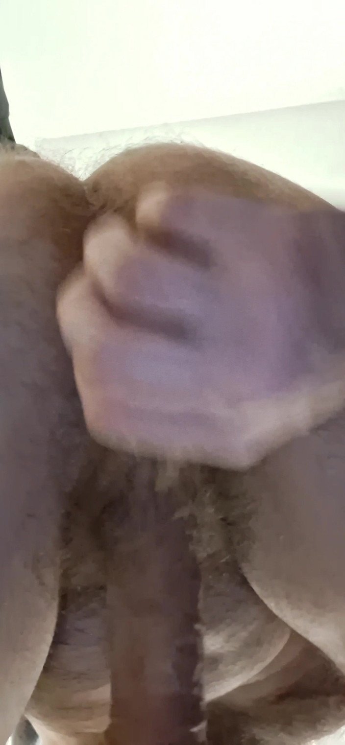 Gemini4ever: Lelaki tunggal melancap zakarnya