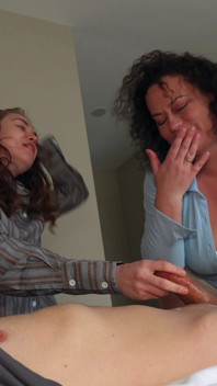 Kira, qu’est-ce qui se passe ? Maman surprend sa belle-fille en train de le tromper et les rejoint pour un trio !