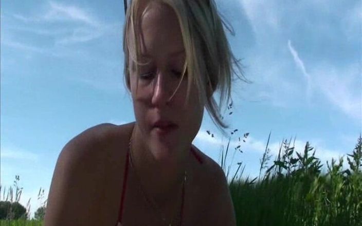 Blondehexe: Obciąganie POV