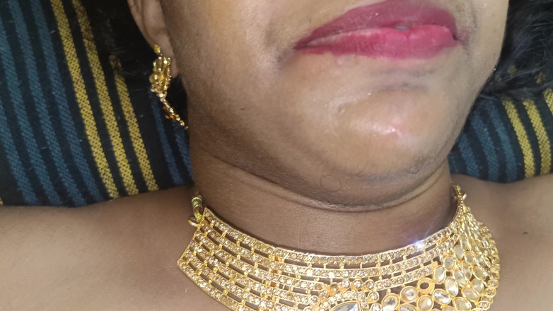 Apple baby: Gospodyni lizanie cipki wirusowe wideo