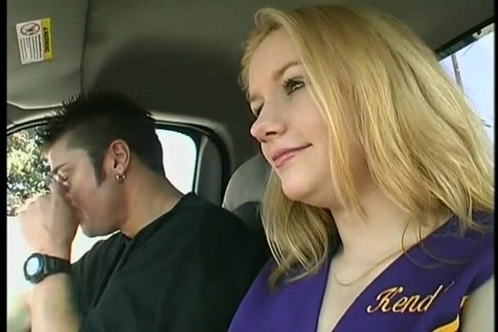 Perv Milfs n Teens: Ich habe das noch nie vor 11 gemacht - Brittney Alexander feat....
