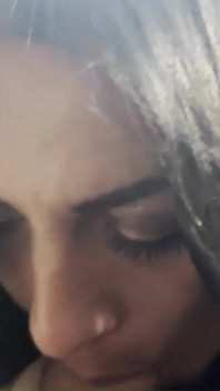 Orta yaşlı seksi kadın- kahverengi kürklü kabarık cekete çok boşalma 172