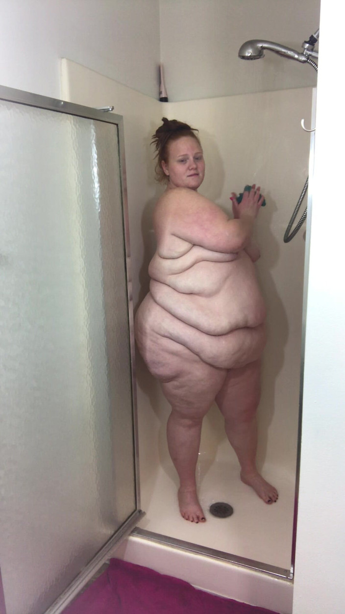 Julie Ginger: Ducha de cuerpo completo