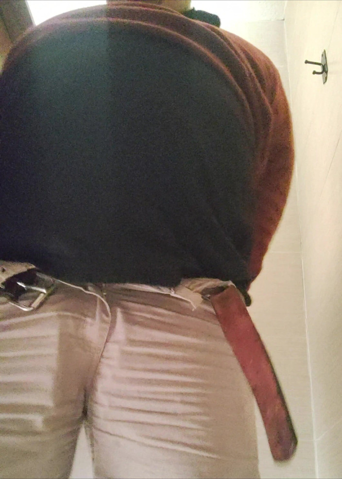 Gordito33PIG: Tlusté močení a zadek