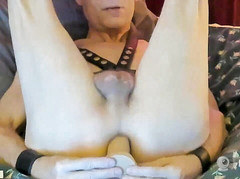 CharlesWbtm: Hraní s mojí zející dírou