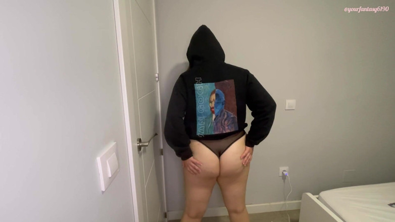 Your fantasy studio: Furzen in hoodie und höschen