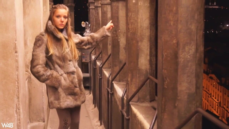 Watch4beauty: 追逐她的尾巴