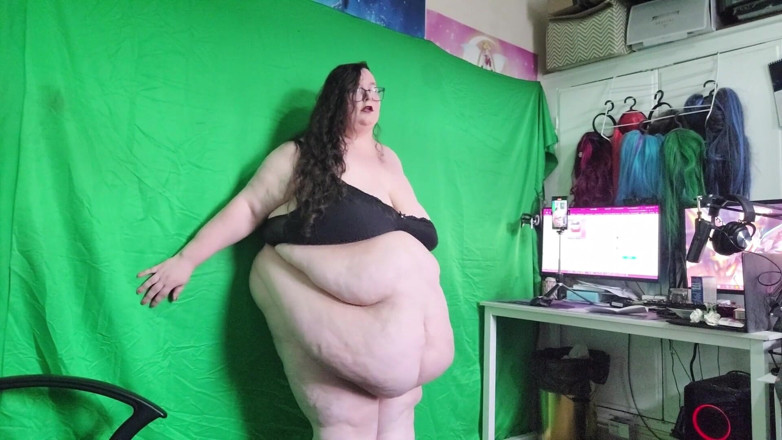 SSBBWLadyBrads: オフィスチェアでのSSBBWストリップ、ベイビー