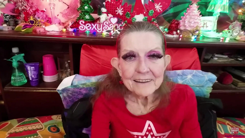 Sexy Sandra N Sir Christopher: 30分钟节日圣诞性爱