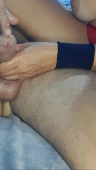 Ci Siamo Sditalinati Il Buco Del Culo Con Molto Amore E Carezze.