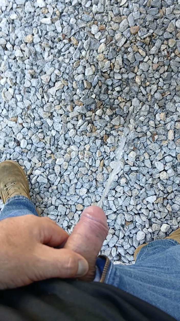 VERGA CON LUNAR: Another Great Video of My Dick, Pissing and Jerking off