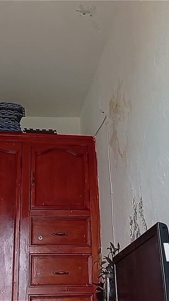 Karmicoxv: Room Cleaning Service