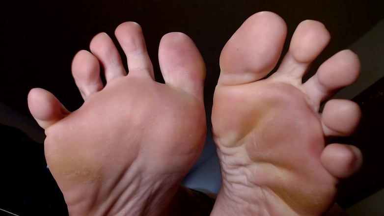 Abby Anna: Miluj moje dlouhé prsty