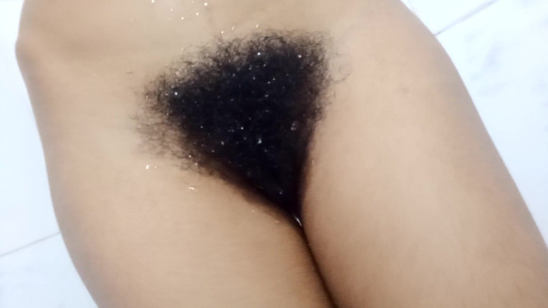 TEENADESI: Çıplak Hintli desi kız
