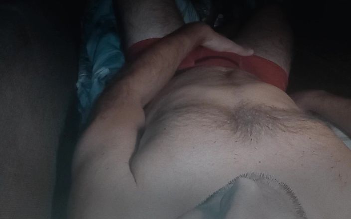 White Ukrainian Dick: Miluji vůni kalhotek